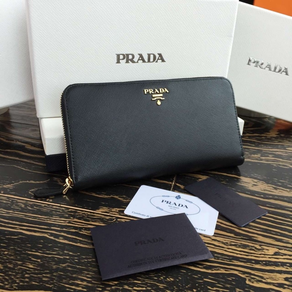 Prada Zipped Wallet In Black Saffiano Leather